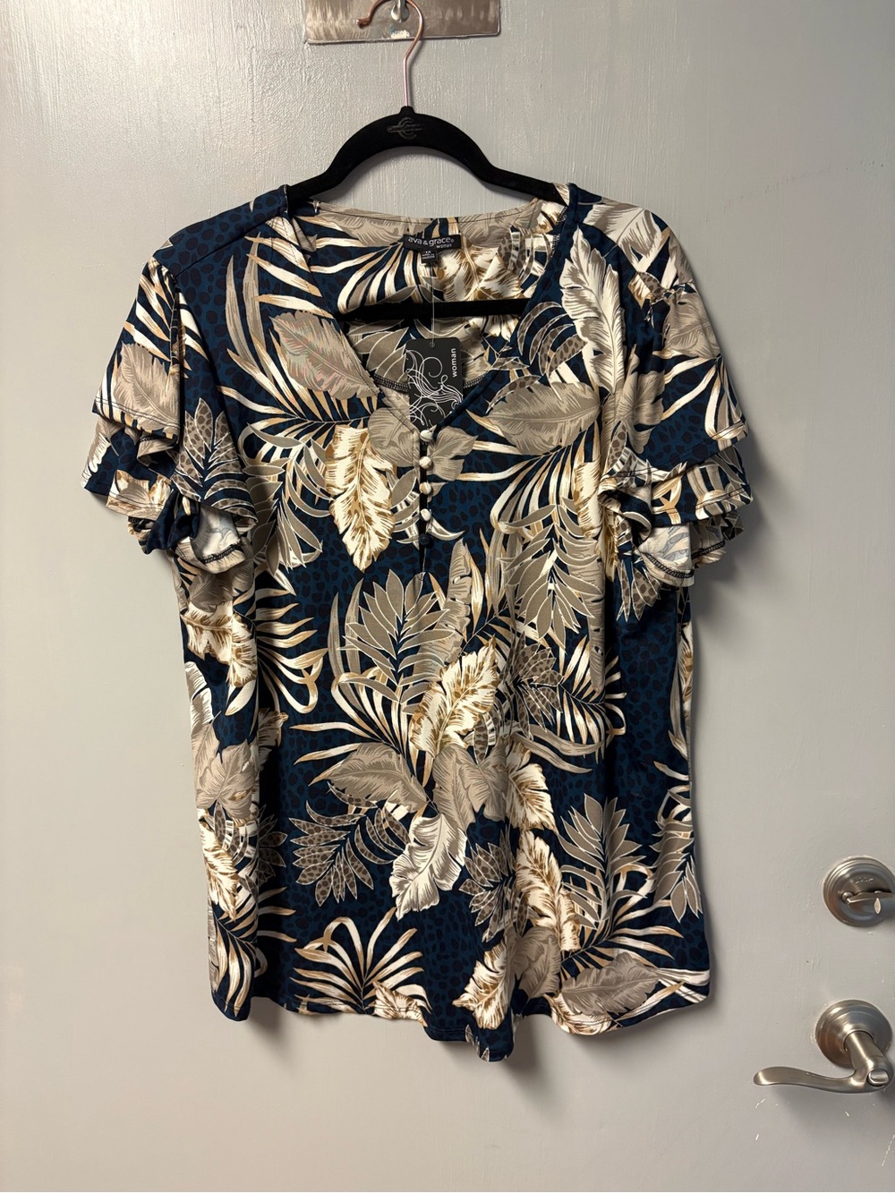 Navy Floral Ruffle-Sleeve Women's Top Size 1X